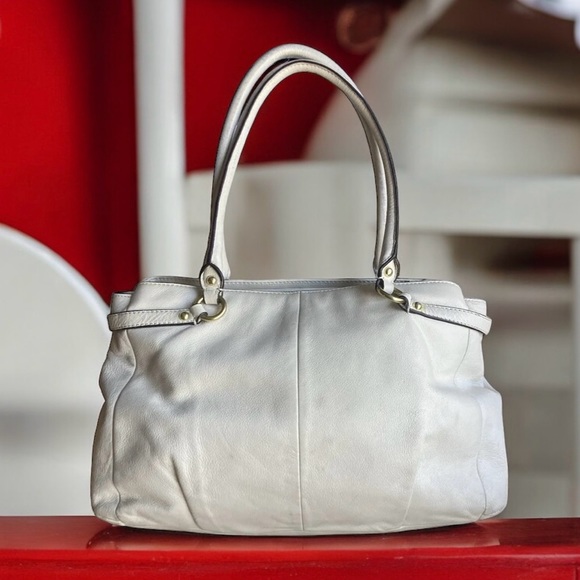 Coach Madison Kara Ivory White Leather Carryall Tote - Picture 4 of 16